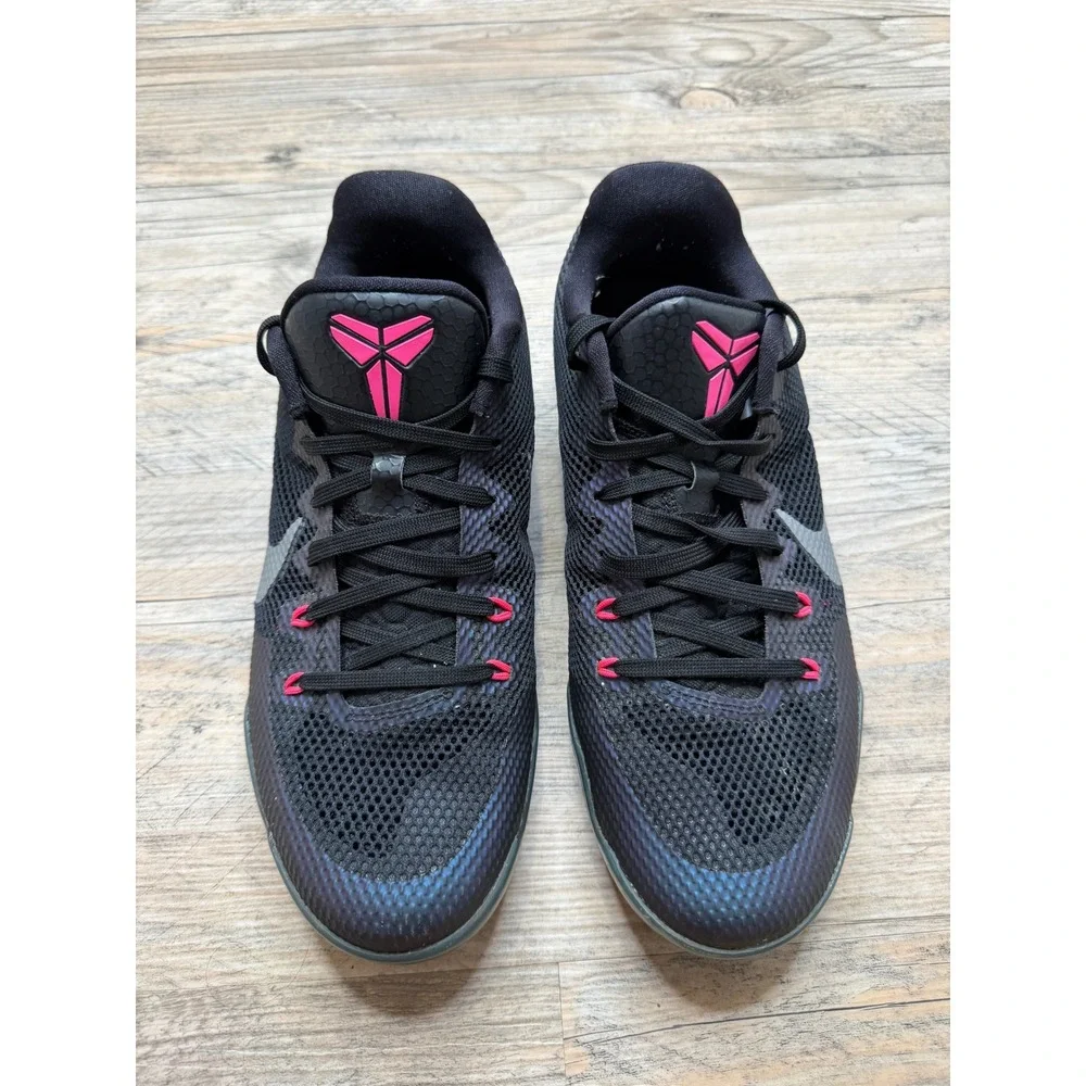 Nike Kobe 11 EM Low Invisibility Cloak Black Silver Pink 836183-005 Mens 10.5